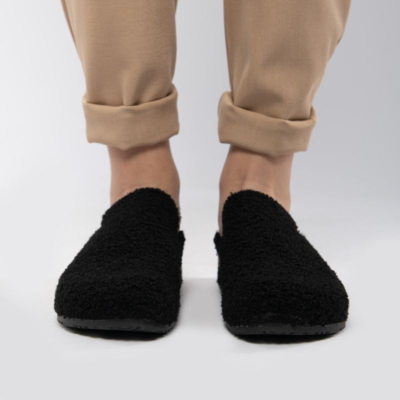 PRIORITY-CLOG-AITANA-SM-NEGRO-Imagen-3