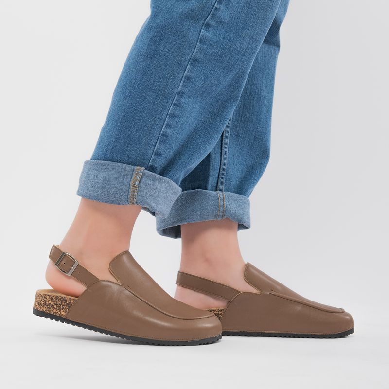 PRIORITY-CLOG-NORA-SM-MARRON-