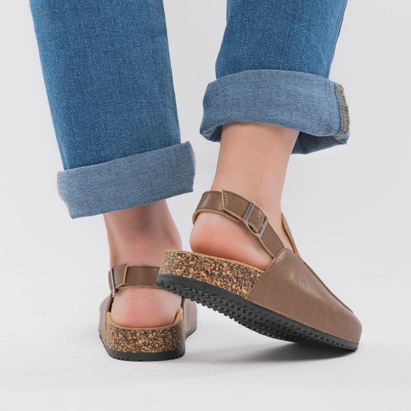 PRIORITY-CLOG-NORA-SM-MARRON-