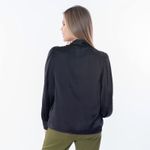 essence-blusa-ml-geraldine-ad16-mo-color-2-imagen3