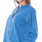 essence-blusa-ml-mahely-amd04-sm-color-1-imagen4