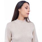priority-chompa-ml-beatriz-yw10-beige-imagen4